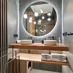 Apartment Porto Letnica With Gym & Parking By Lion